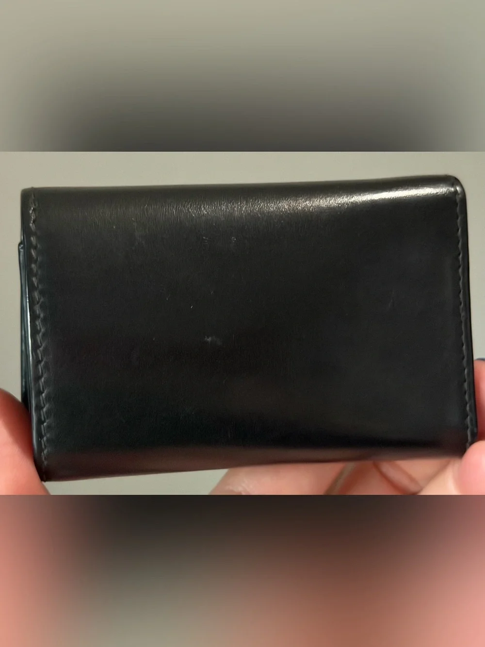 Gucci black key holder